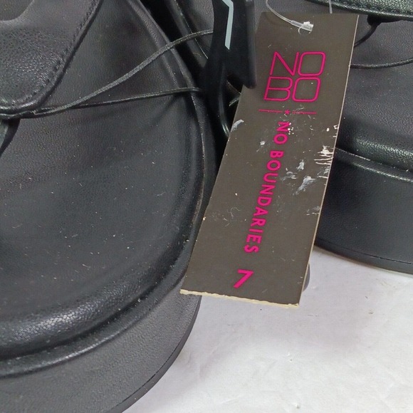 Women's NOBO' Black Wedge Faux Leather, memory foam Flip Flop Shoes, Size 7 - Picture 6 of 8